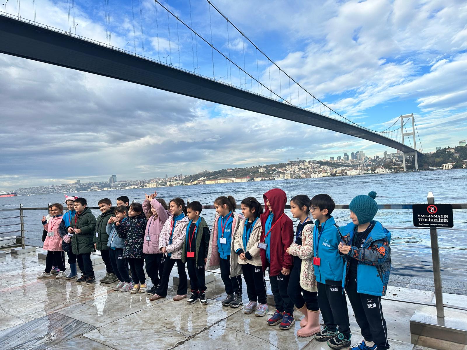 BEM İlkokulu sınıf dışı gezi etkinliği